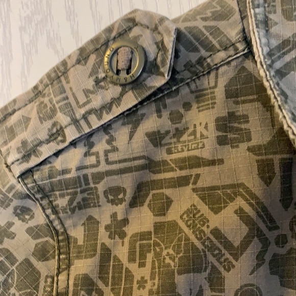 H&M quilted utility jacket - Picture 7 of 9